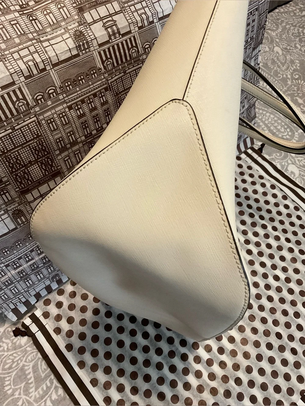 Cream Henri Bendel Zippered Tote with Gold-tone Hardware